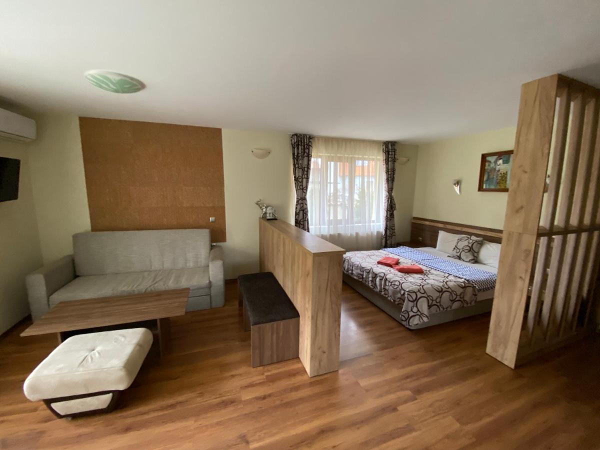 Kot Garden Guest House Szapareva Banja Kültér fotó