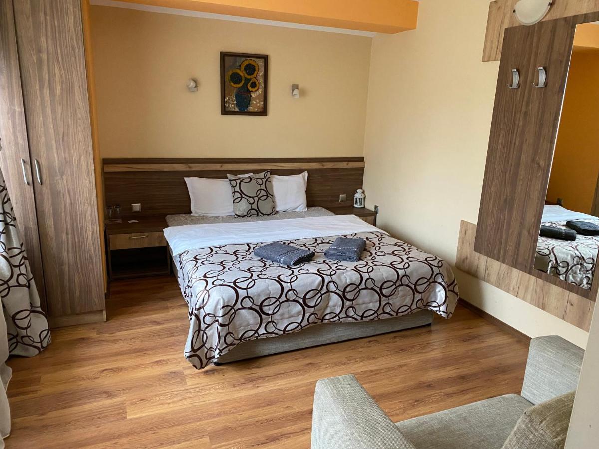 Kot Garden Guest House Szapareva Banja Kültér fotó