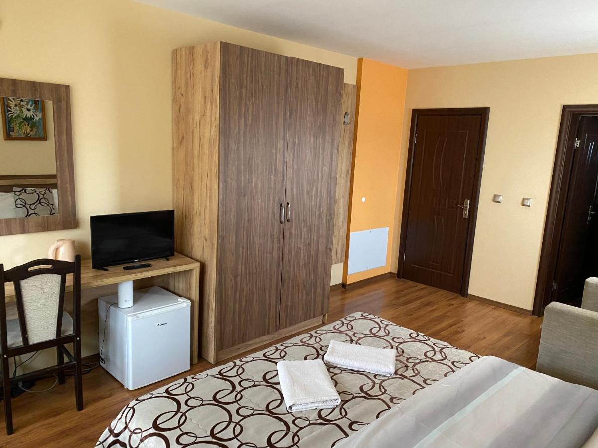 Kot Garden Guest House Szapareva Banja Kültér fotó